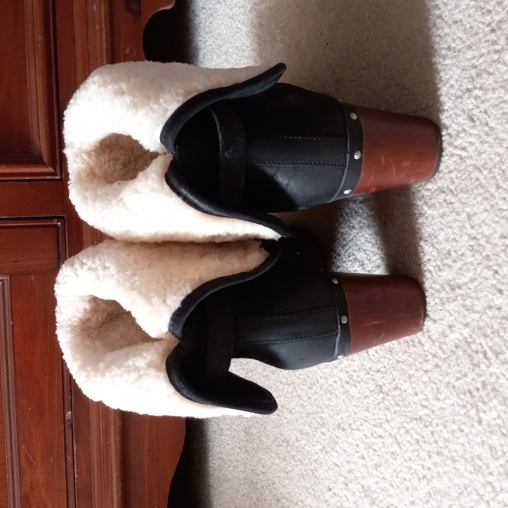 Ugg Suede Wooden Heeled Boots - Picture 2 of 10